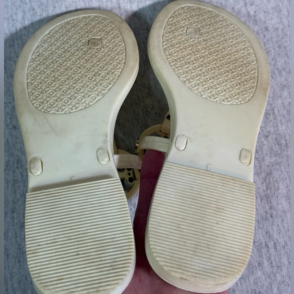 Tory Burch size women’s